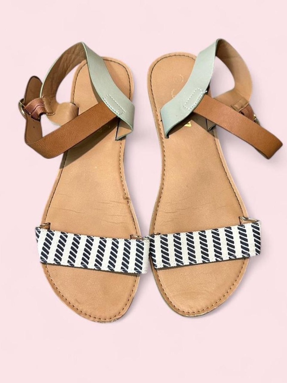 Super cute sandals for summer!!